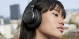 jbl hwadphones