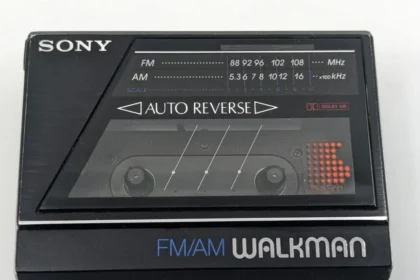 adjustable Sony Walkman 80's