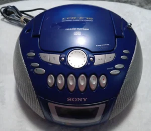 sony silver and blue radio cd player